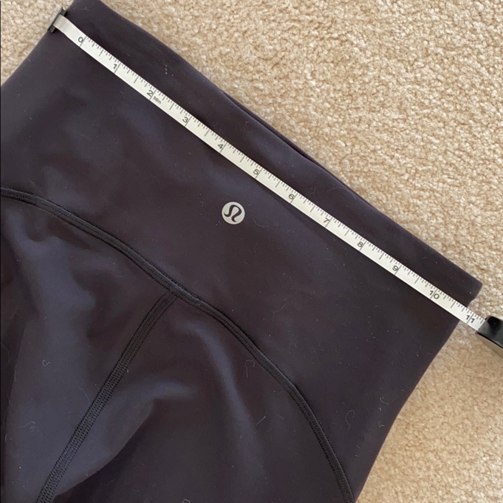 Lululemon high waisted legging size 6